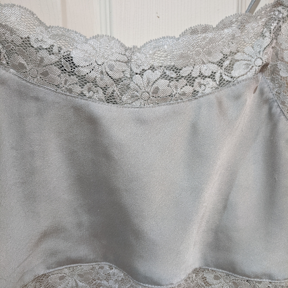Brandy Melville Lace Blue Cropped Silk Tank - Picture 8 of 8